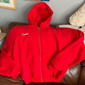 Comfrt Cloud Zip Red Women's Hoodie NEVER WORN perfect condition. Beautiful red.